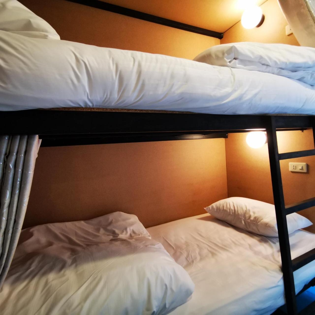 D​ Luck​ Hostel Καντσαναμπούρι Δωμάτιο φωτογραφία