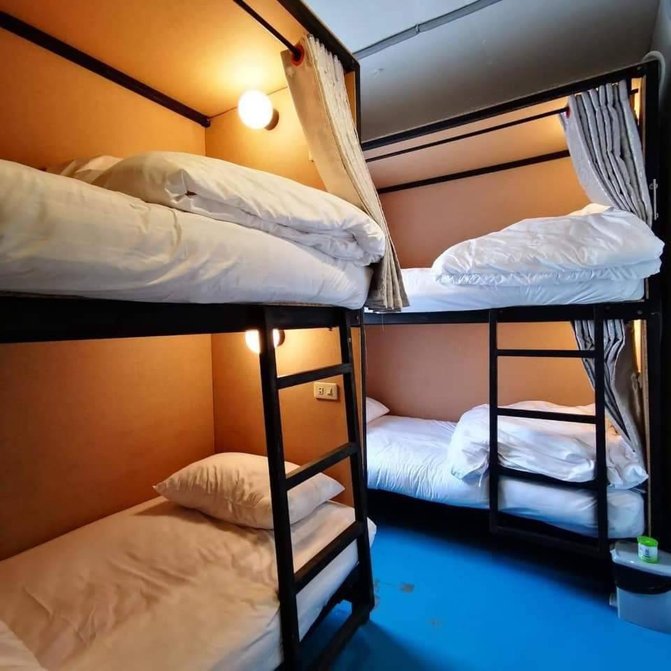 D​ Luck​ Hostel Καντσαναμπούρι Εξωτερικό φωτογραφία